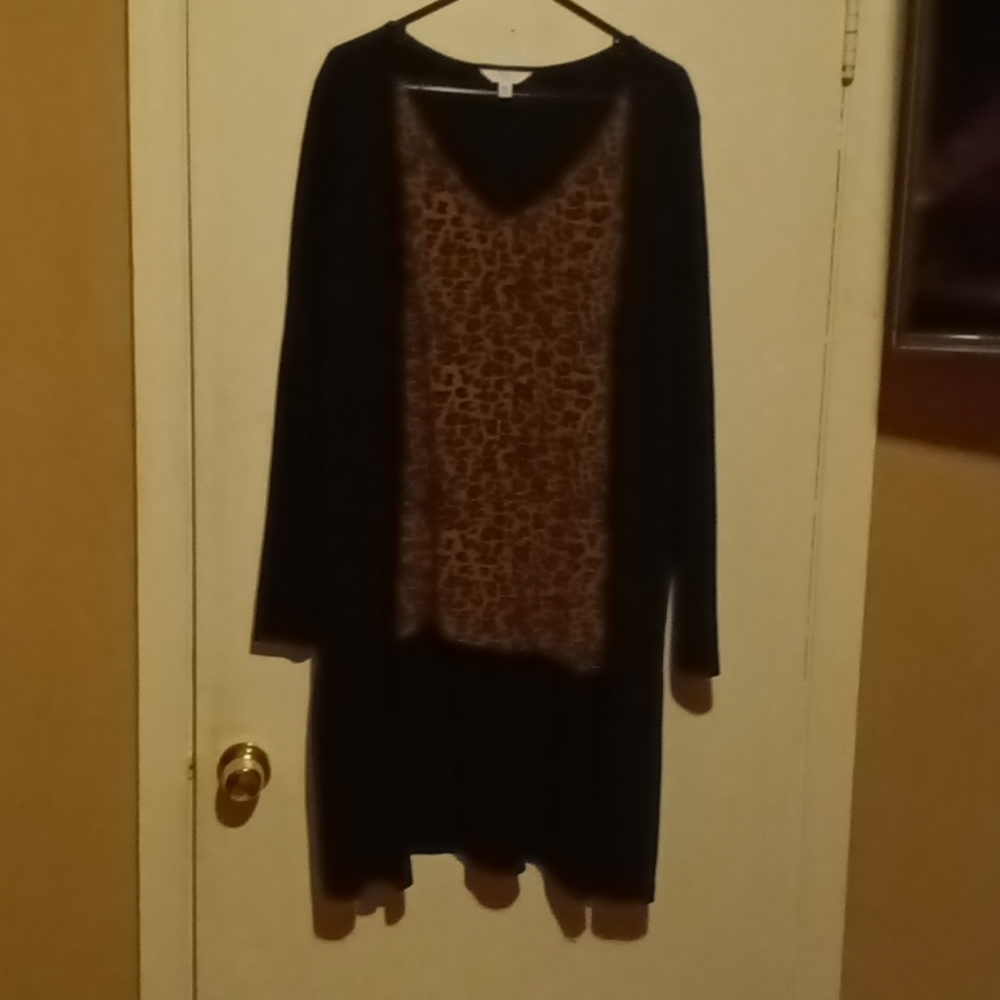 It's a leopard one piece set brown and beige and black
